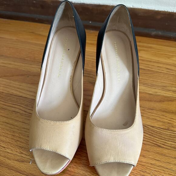 LOEFFLER RANDALL | Darcy Round Heel Peep Toe Platform Pumps | Size 9 - Picture 4 of 6
